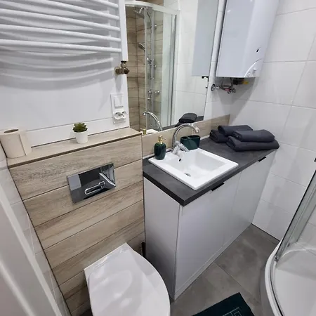 13 Kawalerka Szmaragdowa Apartament Częstochowa