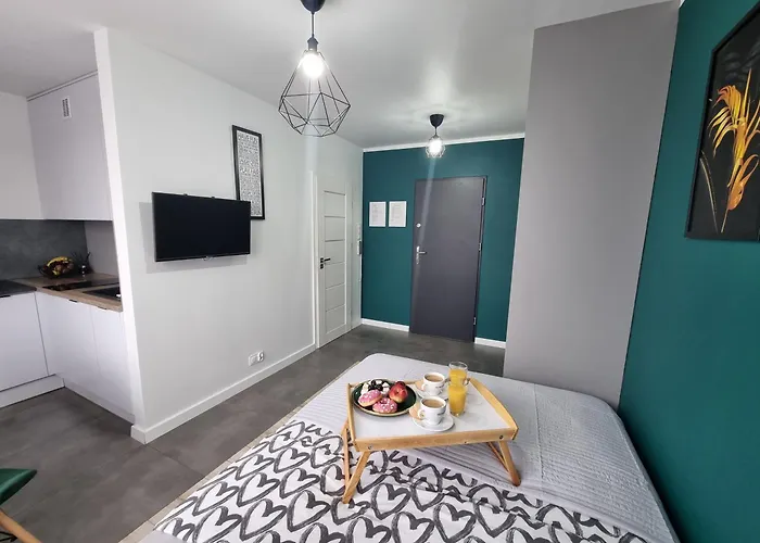 13 Kawalerka Szmaragdowa