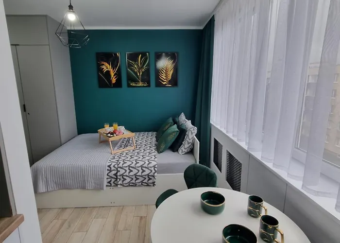 13 Kawalerka Szmaragdowa