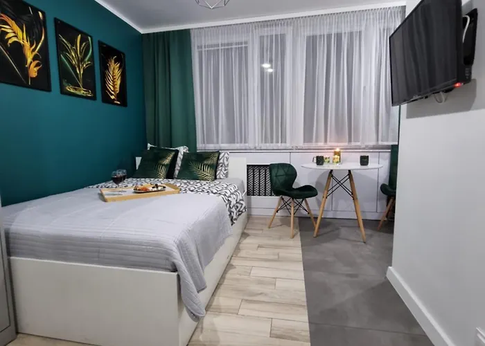 13 Kawalerka Szmaragdowa