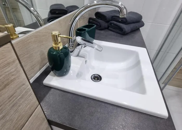 דירה 13 Kawalerka Szmaragdowa